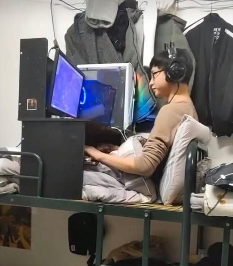 探寻室友的甜蜜小游戏攻略（寻找亲密关系的）